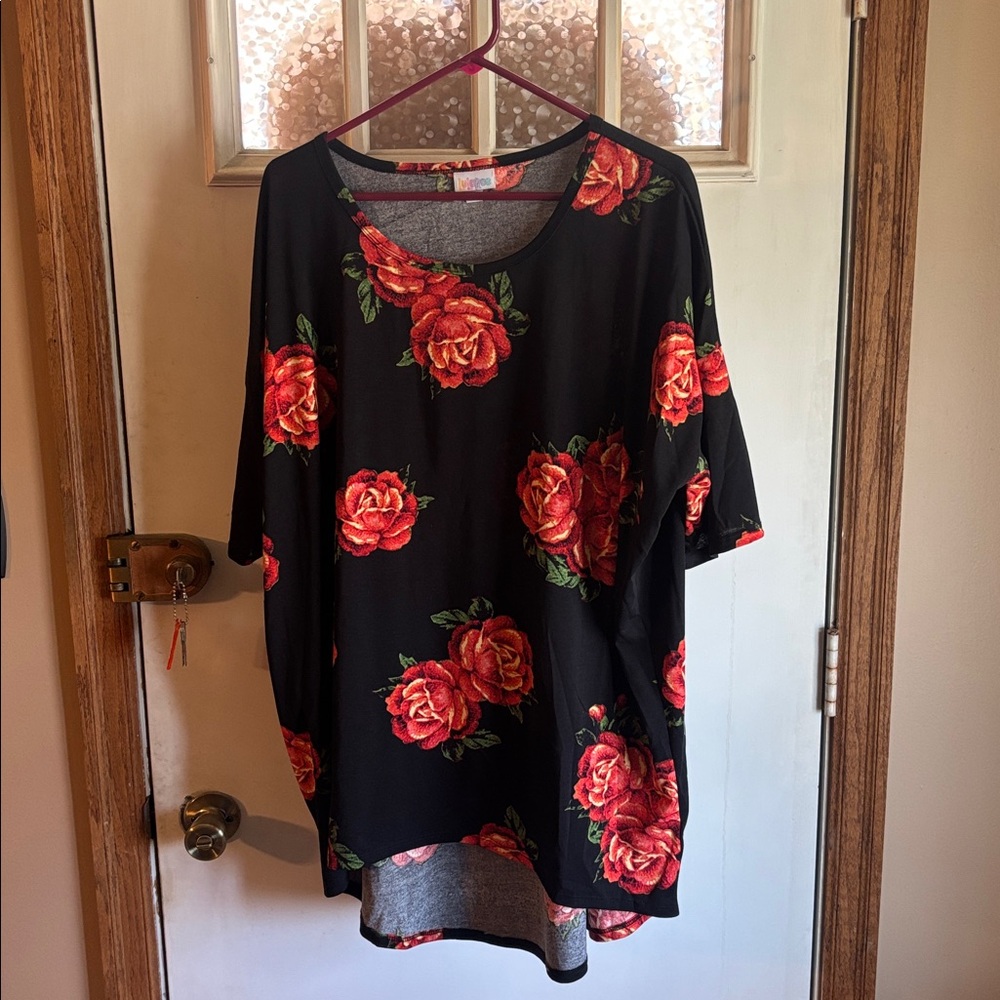 LuLaRoe Black and Red Floral Top